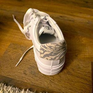 Brand new Air Force 1, 5.5 size with gray tiger on Nike logo